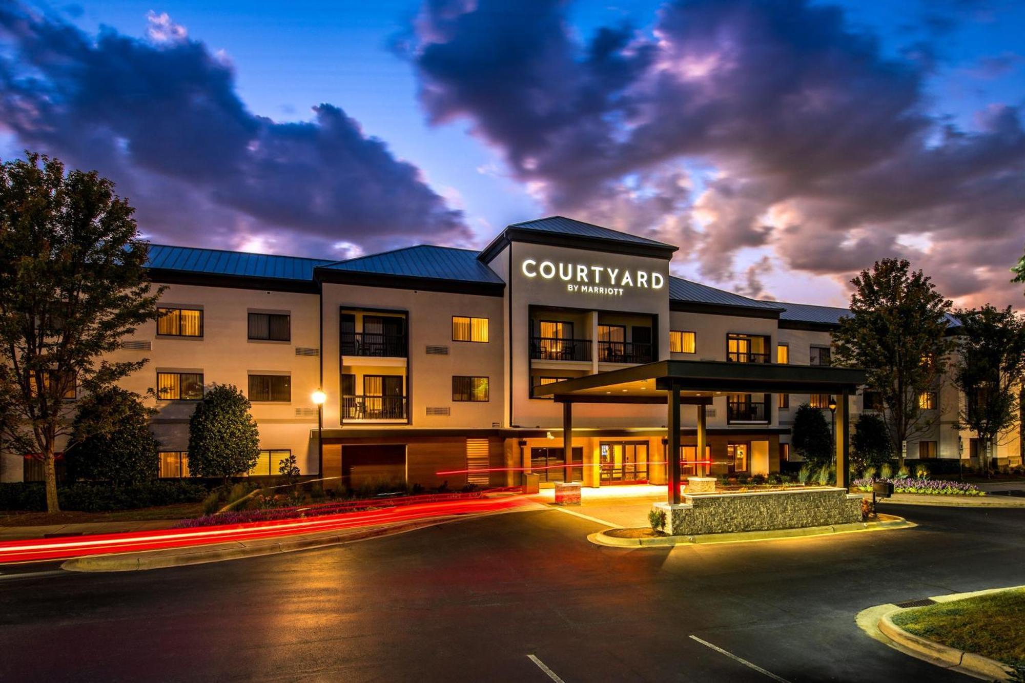 Courtyard By Marriott Charlotte Ballantyne Hotel Ngoại thất bức ảnh