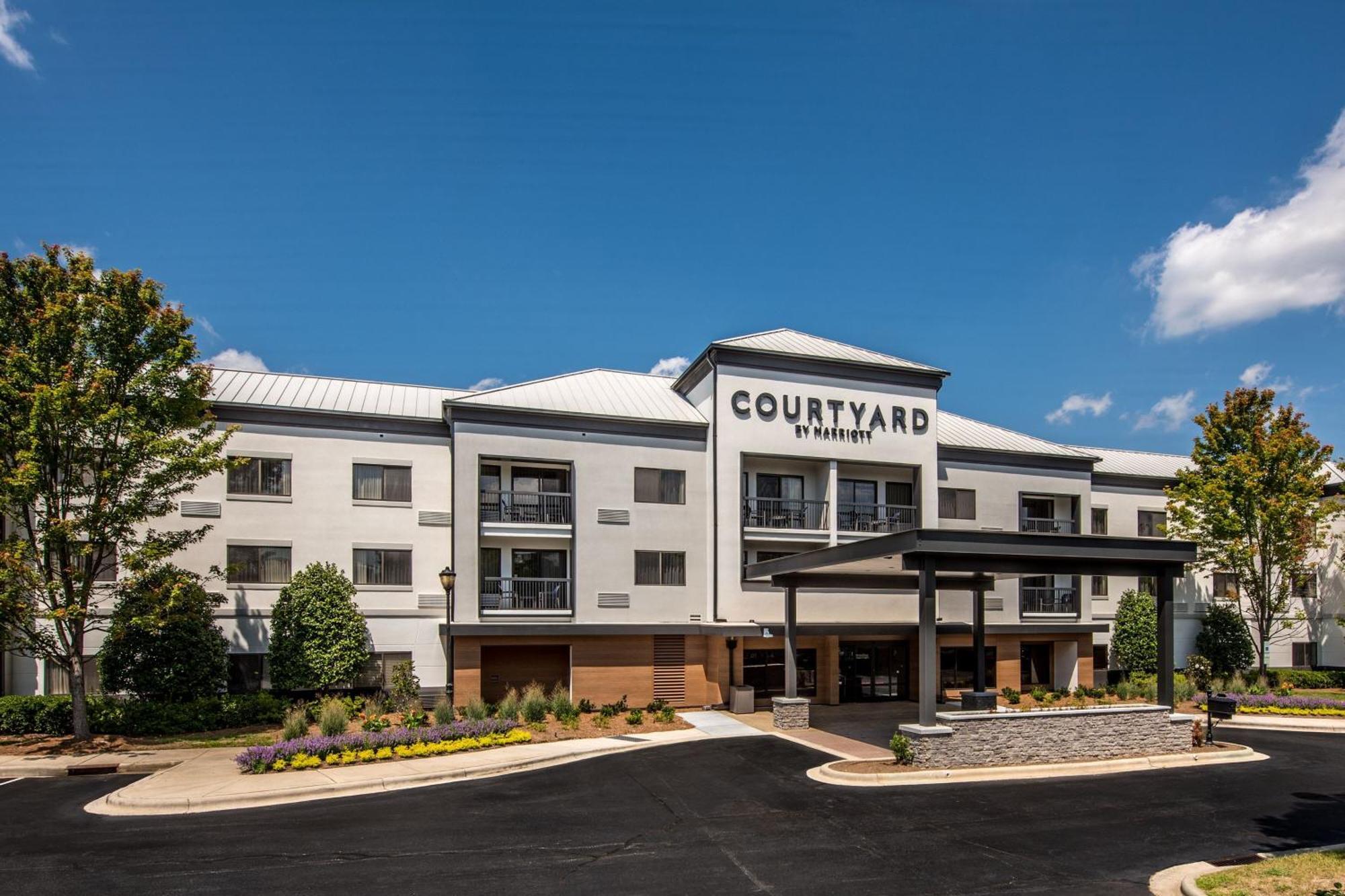 Courtyard By Marriott Charlotte Ballantyne Hotel Ngoại thất bức ảnh